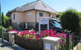 Haus Roseneck Seebad Ueckeritz Auf Insel Usedom Vermietung Im Bereich Souterrain !